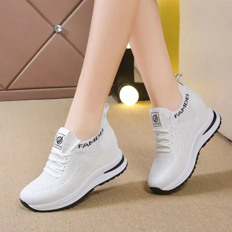 Sapatos Casuais de Primavera Outono 2026 para Mulher Sapatilhas de Plataforma em Malha Respirável da Moda Desporto Feminino Novas Sapatilhas de Designer Tenis De Mujer