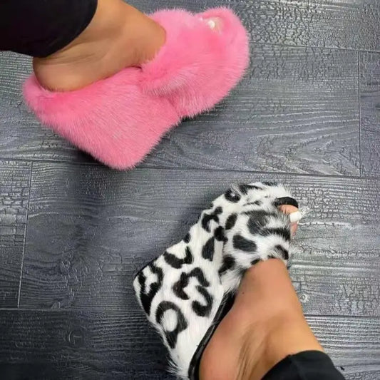 2025 Luxury new women feminine high-heeled fur drag outdoor all-match shoes slippers round head wedges with mink fur ms slippers