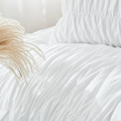 Plush Bohemian Ruffled White Duvet Cover Set - 3-Piece Comforter Sets with Bed Linen for Home Decor K Pop Demon Hunters