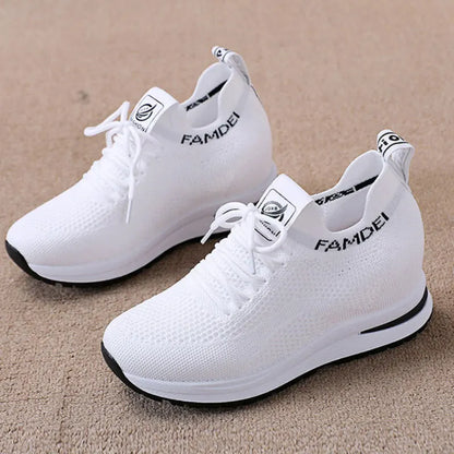 Sapatos Casuais de Primavera Outono 2026 para Mulher Sapatilhas de Plataforma em Malha Respirável da Moda Desporto Feminino Novas Sapatilhas de Designer Tenis De Mujer