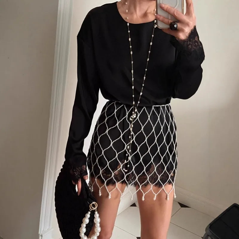 FL Novo Vestido de Cetim com Renda e Retalhos, Manga Comprida, Gola Redonda, Vestido Feminino Casual, Túnica de Praia Lisa Não contém pérolas
