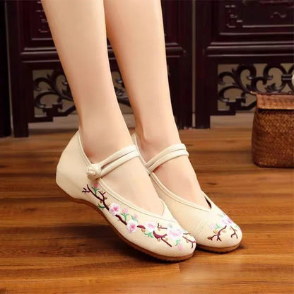 Cresfimix sapatos femininas women classic light weight retro chinese embroidery flat shoes lady casual black comfy shoes ab294