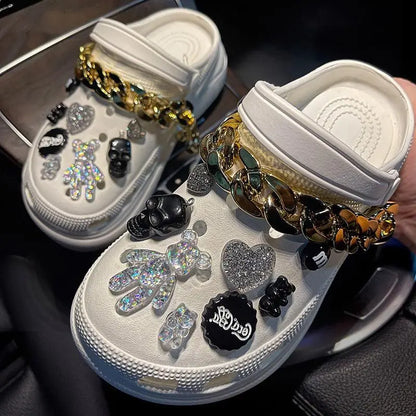 Hot Sale Bundle for Silvery Chain Hole Shoes Charms Designer Fashion Trend Charms for DIY Quality Cute Bear Clogs Shoes Buckle