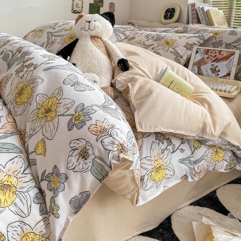 Vintage Floral Duvet Cover Set, 3pcs Botanical Bedding Garden Style Flowers Reversible Comforter Covers Luxury Soft Breathable