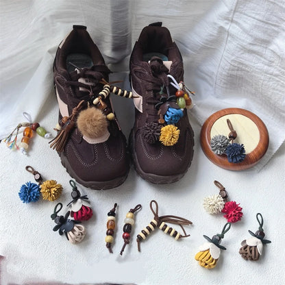 Maillard Flower Pine Cone Pom-Pom Tassel Shoelaces with Wood Beads Kangaroo Charm Unisex Sneaker Accessory 1 PCS