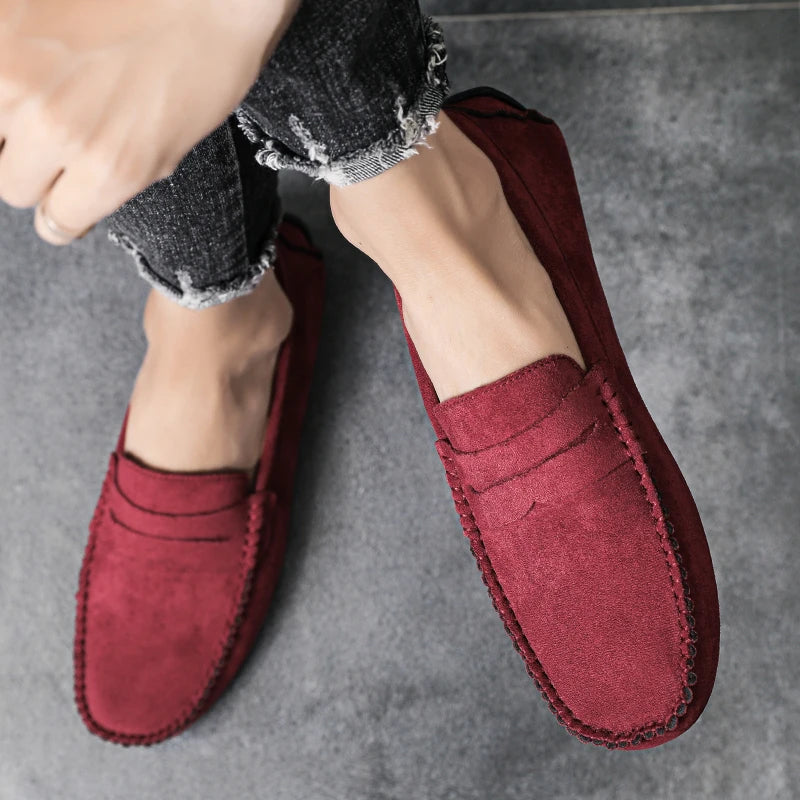 Hot Selling Men's Sneaker 47 Slip On Flat Shoes Fashionable and Casual Men's Shoes Outdoor Soft and Comfortable Driving Footwear