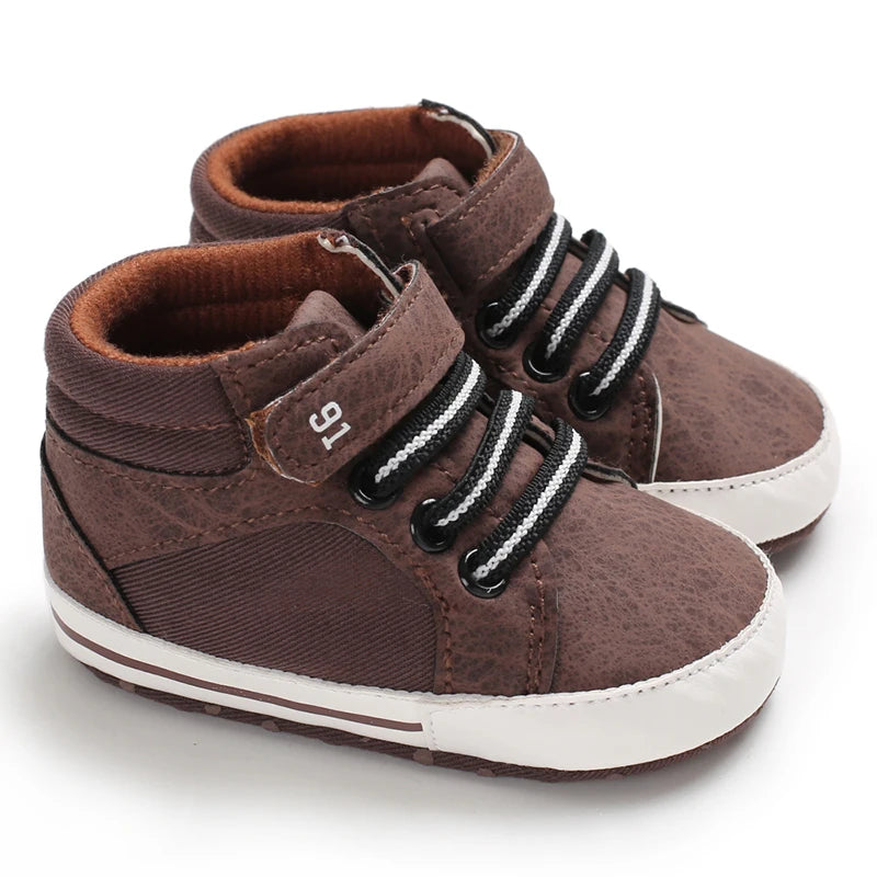 Newborn Male Baby Shoes Soft Soled Crib Shoes Warm Boots Anti Slip Sports Shoes 0-18 Months Old The First Walking Shoe