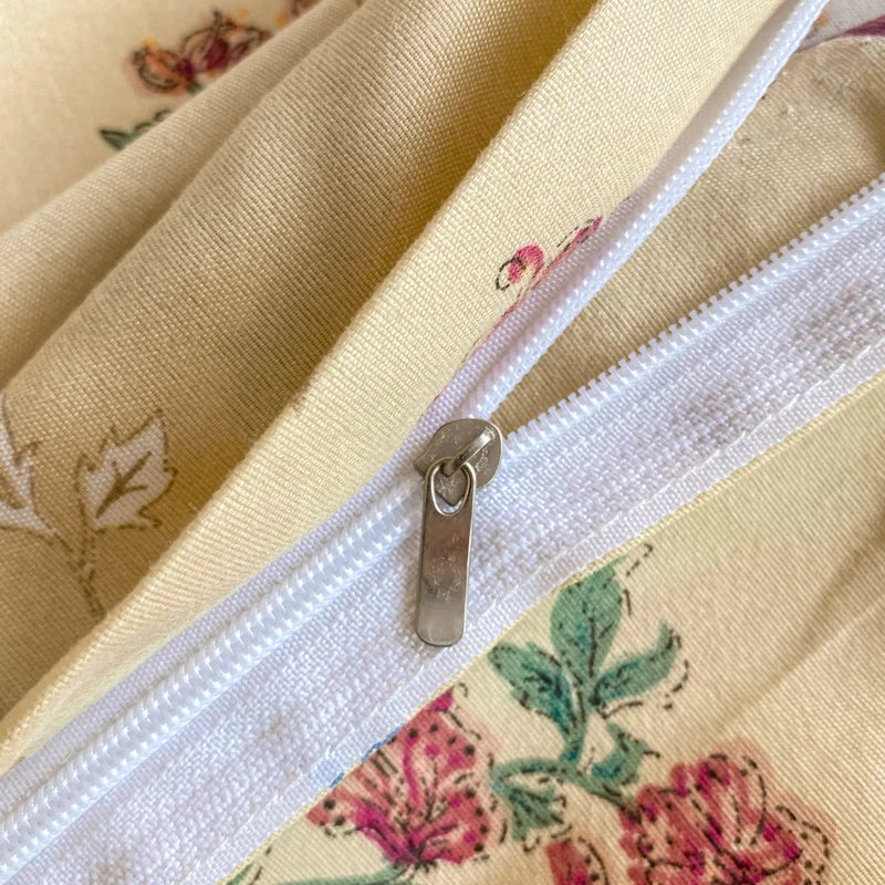 Vintage Floral Duvet Cover Set, 3pcs Botanical Bedding Garden Style Flowers Reversible Comforter Covers Luxury Soft Breathable
