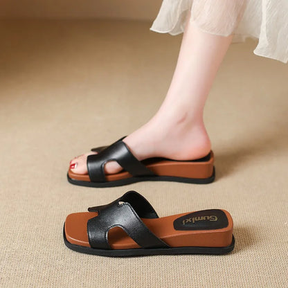 Stylish Summer Slippers Sandals Comfortable Soft Sole Trendy Design for Women Men Daily Walking