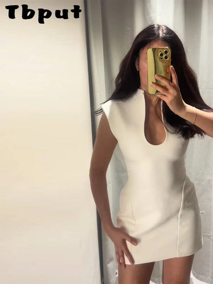 Vestido Elegante Fino de Mulher Gola Alta Oco Sem Mangas com Cintura Marcada Mini Vestidos Femininos 2026 Primavera Verão Robe