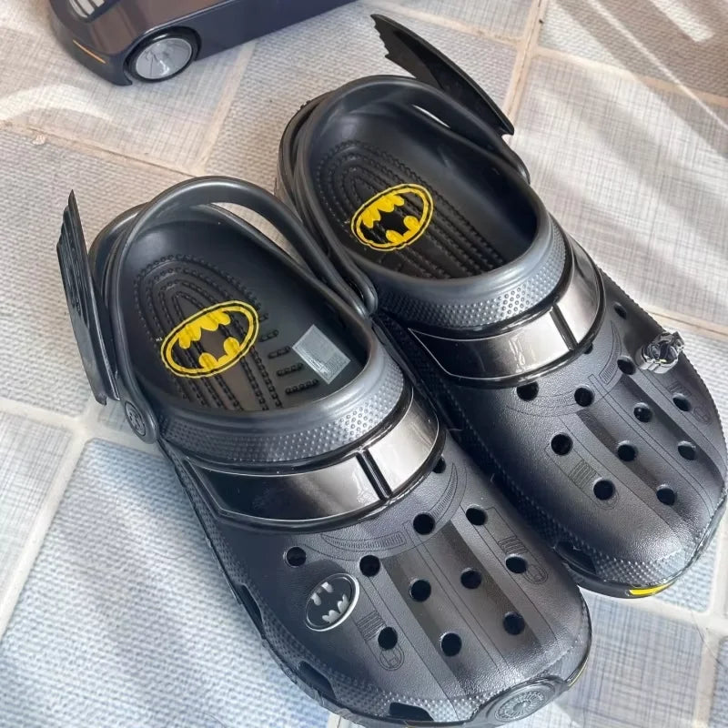 Sapatos de Gruta de Batman Anime Desenhos Animados Antiderrapantes Confortáveis Chinelos Y2K Chinelos de Casal Sandálias de Viagem ao Ar Livre Chinelos de Casa Presente de Festival