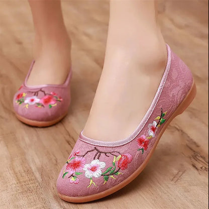 Women Cute Light Weight Round Toe Floral Spring Summer Slip on Anti Skid Dance Flat Shoes Black Loafers Sapatos Femininas E488
