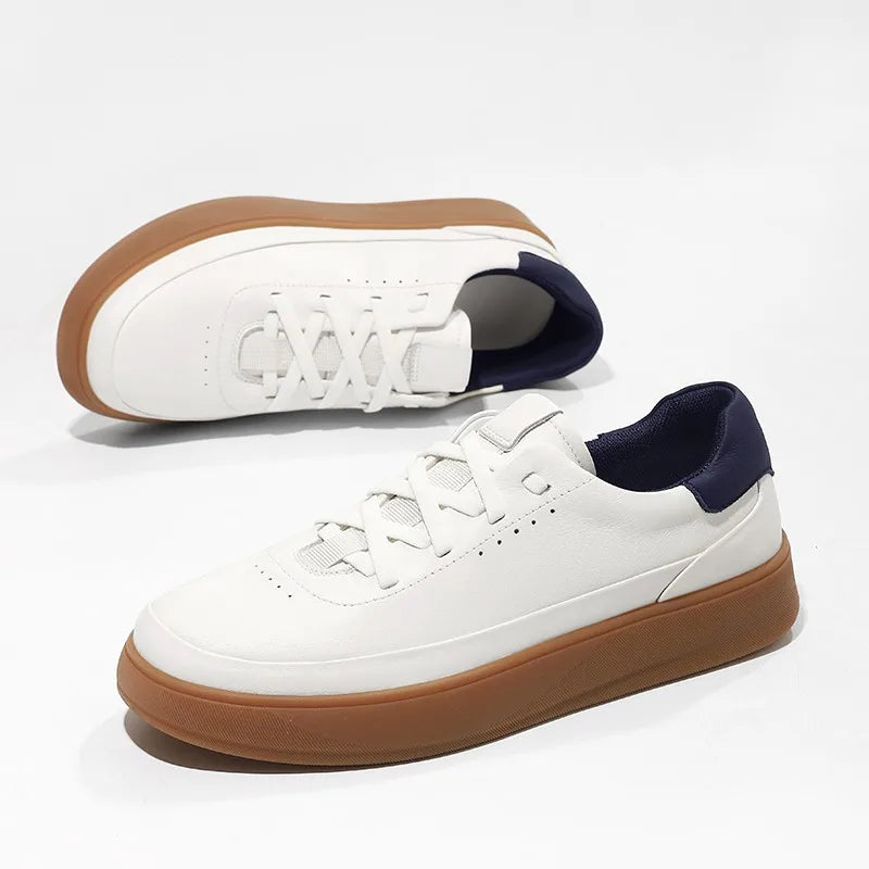 Sapatos masculinos sapatos de couro masculinos sapatos casuais com sola leve e macia sapatos brancos pequenos masculinos Confortável de usar Resistente ao desgaste