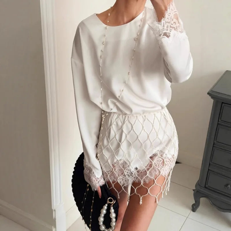 FL Novo Vestido de Cetim com Renda e Retalhos, Manga Comprida, Gola Redonda, Vestido Feminino Casual, Túnica de Praia Lisa Não contém pérolas