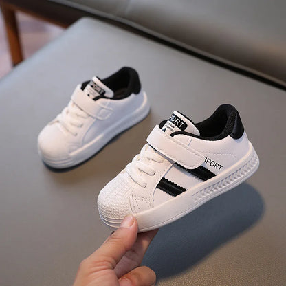 Sapatilhas Casuais Infantis Ténis Desportivo Respirável Meninos Sapatilha de Ténis Bebé Crianças Meninas Sapatos de Primavera Moda Brancos Sapatos de Corrida Planos