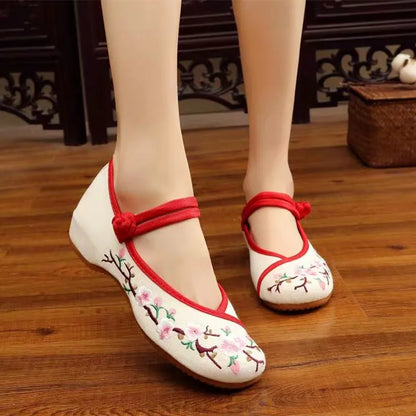 Cresfimix sapatos femininas women classic light weight retro chinese embroidery flat shoes lady casual black comfy shoes ab294